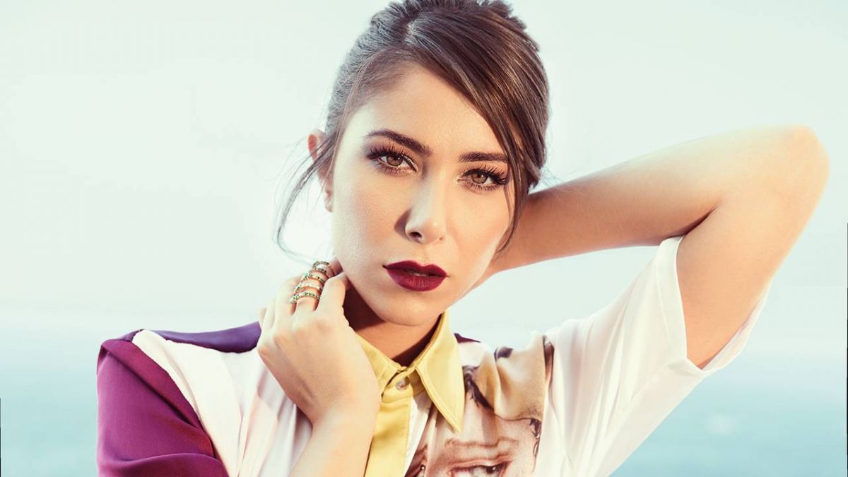 كواليس جلسة تصوير نجمة 