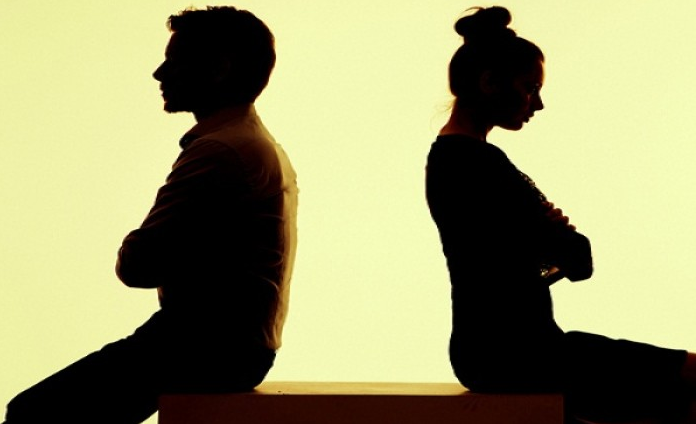 هل يؤثر الاختلاف الثقافي والتعليمي بين الزوجين؟