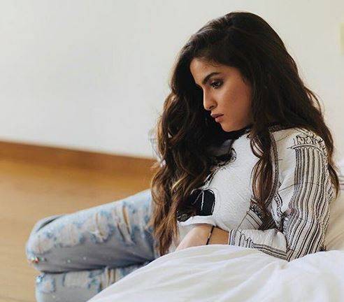 حلا الترك كما لم ترونها من قبل.. شاهدوا ماذا فعلت وشغلت مواقع التواصل