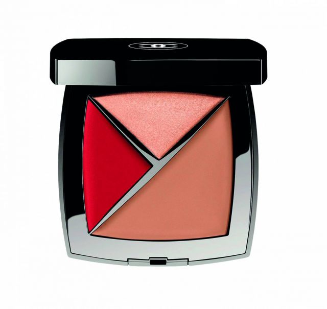 نضارة مثالية Dior Diorblush Sculpt in Coral Shape no.002