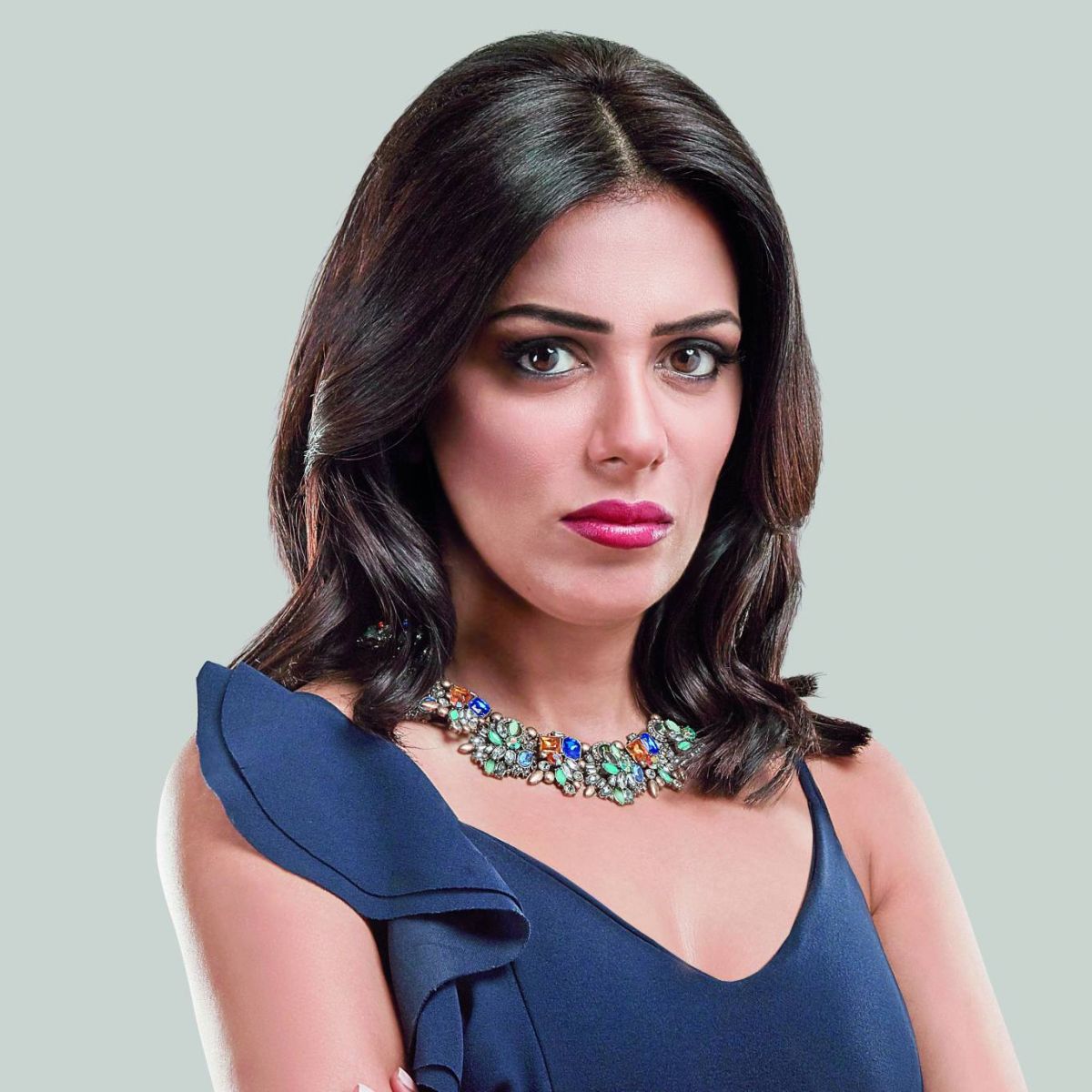 إنجي المقدم: الفن يحرمني من ابنيَّ أحياناً وأحاول تعويضهما عن غيابي