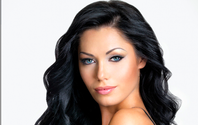 التقشير للشعر أيضاً... هكذا تطبقينه