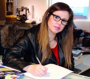 الشاعرة غادة الأرناؤوط في الغربة الباردة تكتب الدفء والحنين