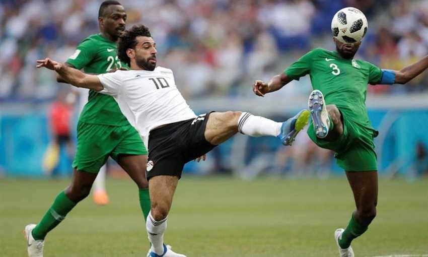 وفاة نجم الكرة المصرية بسبب مباراة مصر والسعودية