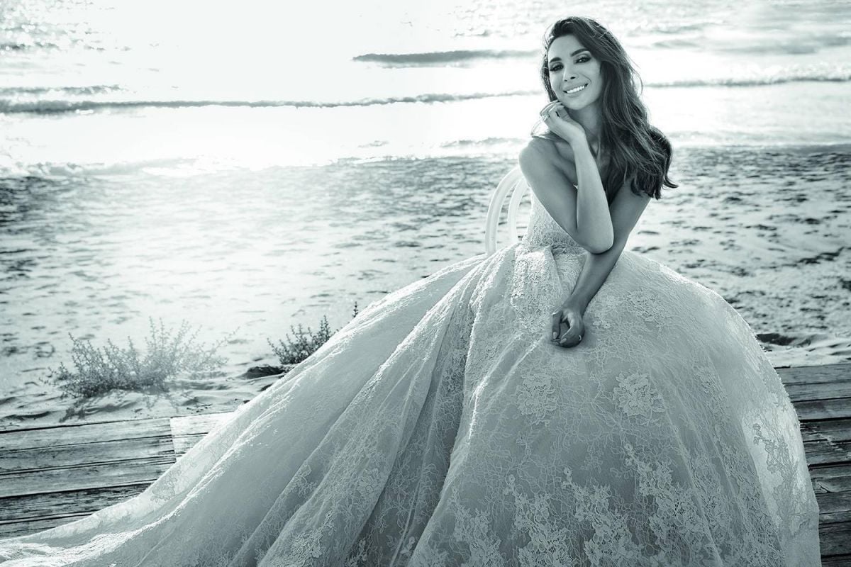 في أول حوار لها بعد الزواج ألين وطفا: قصة حبي لخالد تستحق أن تكون فيلماً... وهكذا طلب يدي للزواج