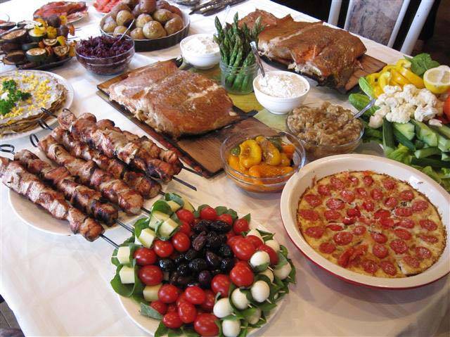 في وجبة الغداء أيضاً أخطاء تمنع خفض الوزن