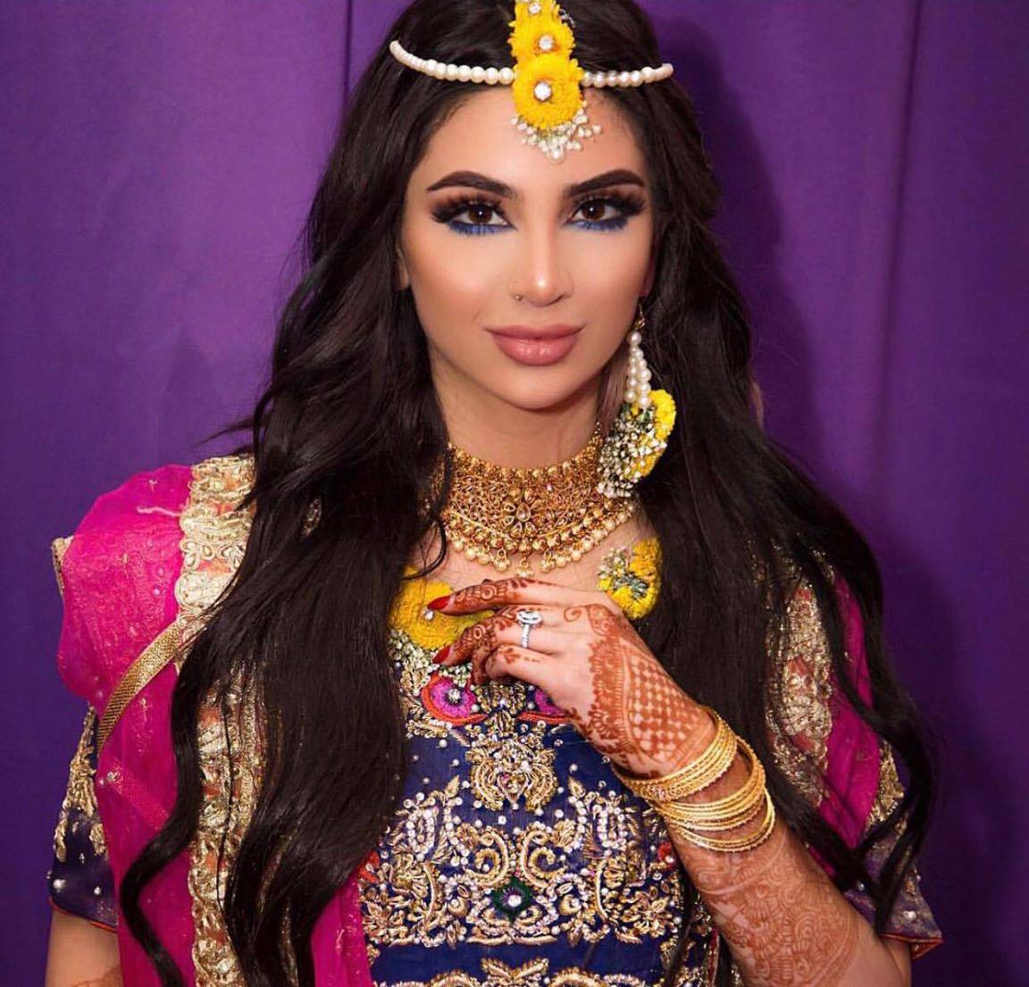 بالصورة- شاهدوا أنف خبيرة التجميل ساديا سلاي قبل عملية التجميل!!