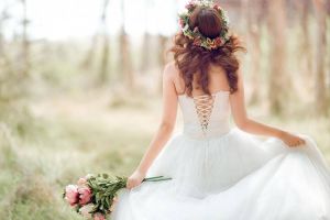 مصوّر يضرب العريس بعدما نظر جيداً في عيون عروسته! اليكم ما اكتشفه