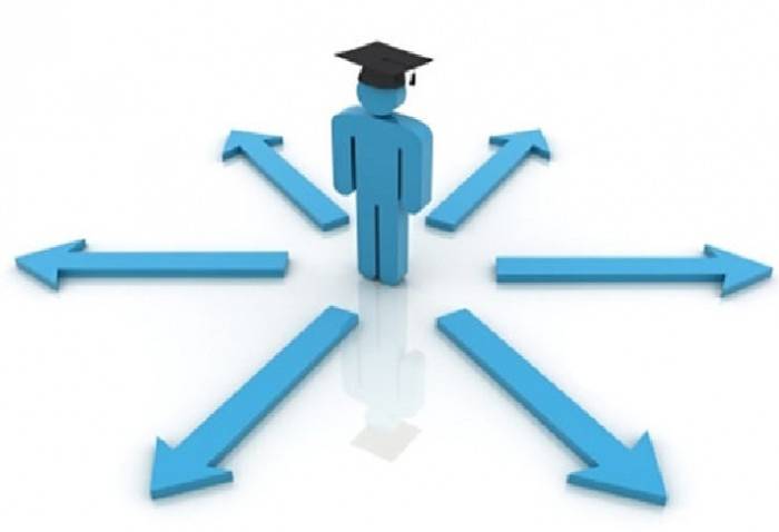 مشكلة اختيار التخصص.. كيف نتجاوزها؟