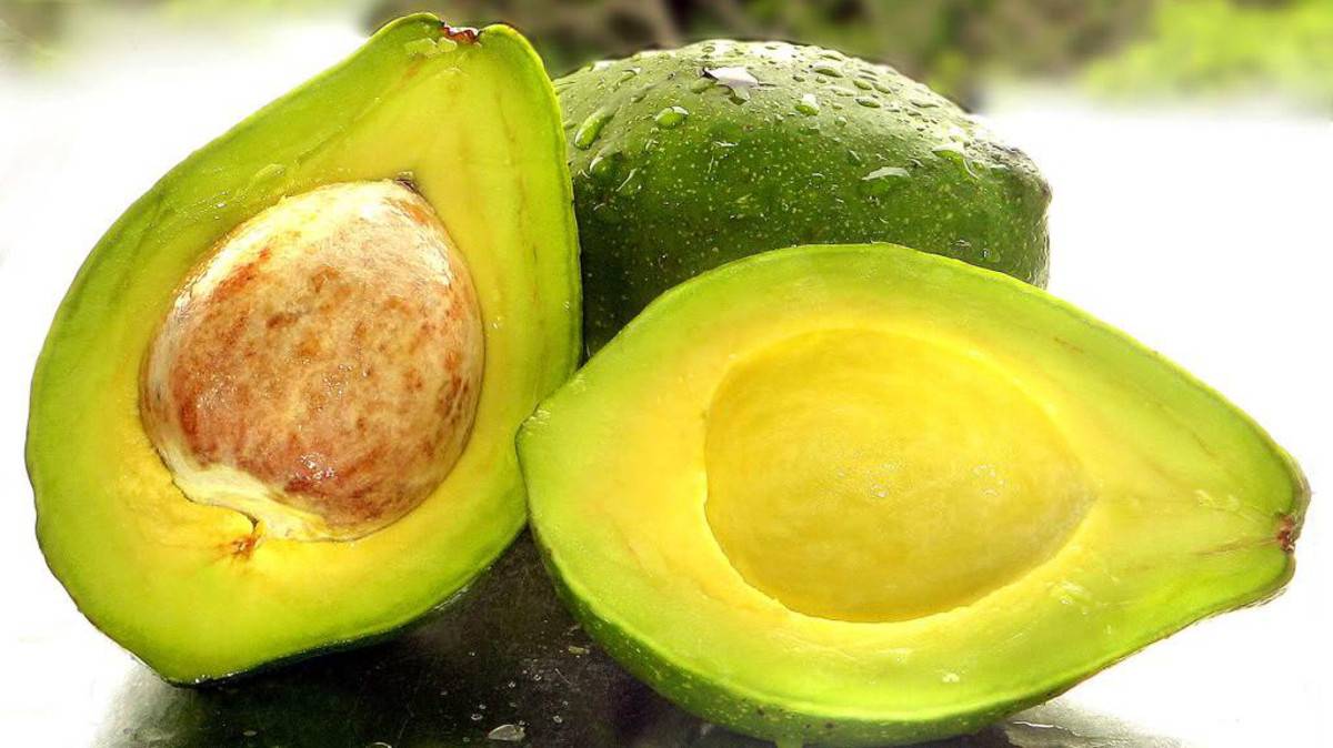 حاربي جفاف شعرك بالأفوكادو