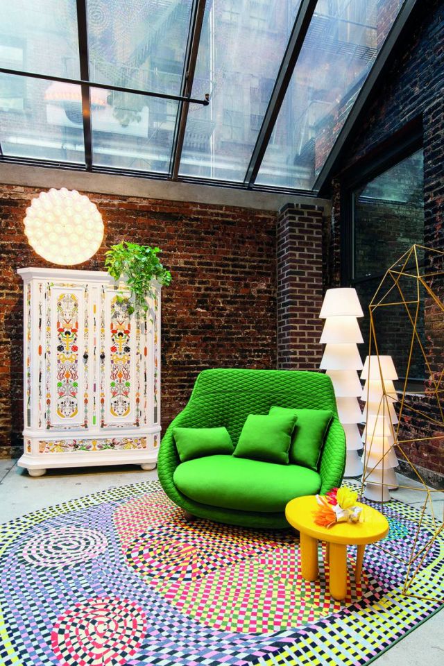 الغرابة في الأجواء مطلب الحياة المعاصرة