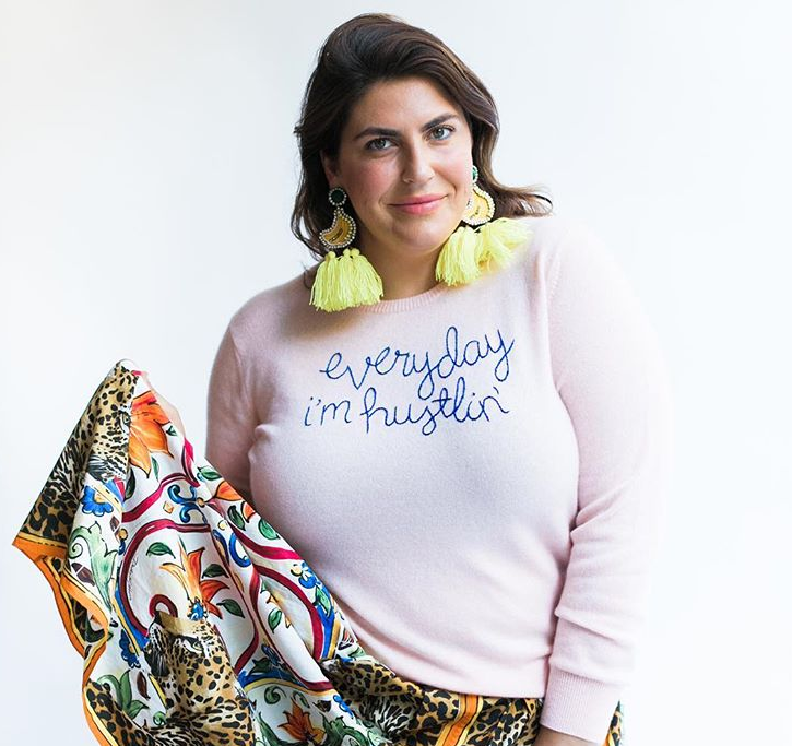 بالصور – معجبة سمينة تقلد إطلالات ميغان ماركل... لن تتوقعوا كيف بدت