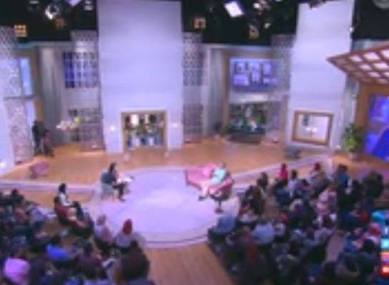 بالفيديو - نجم مصري يتحدث عن معاناته مع الفقر.. وهذا ما كشفه عن زواجه