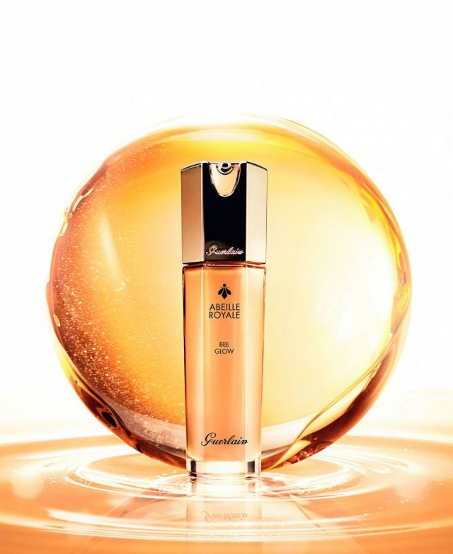 Bee Glow Guerlain مستحضر للعناية بالبشرة وماكياج معاً Bee Glow Guerlain مستحضر للعناية بالبشرة وماكياج معاً