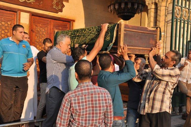 بالصور - وصية هياتم قبل أن تموت بلحظات صدمت الفنانين... هذا ما حصل في جنازتها