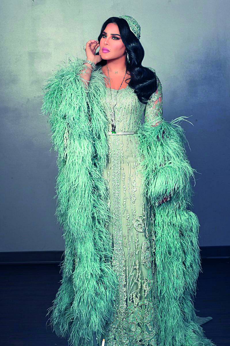 تكريم أحلام كأول فنانة عربية تغنّي على مسرح الـ DOLBY