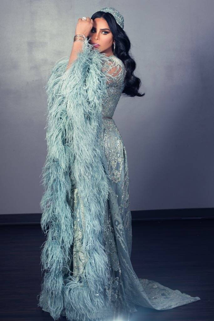 صورة مسرّبة لأحلام من لوس أنجلوس... بدون ماكياج