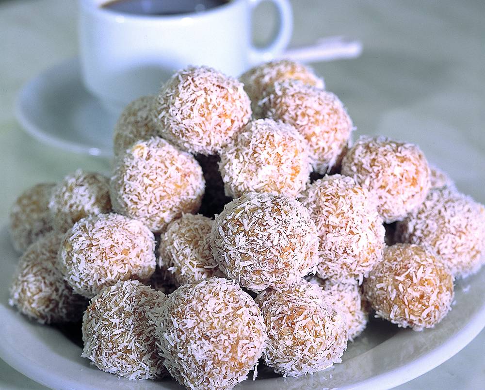 حلوى البريوش والمشمش