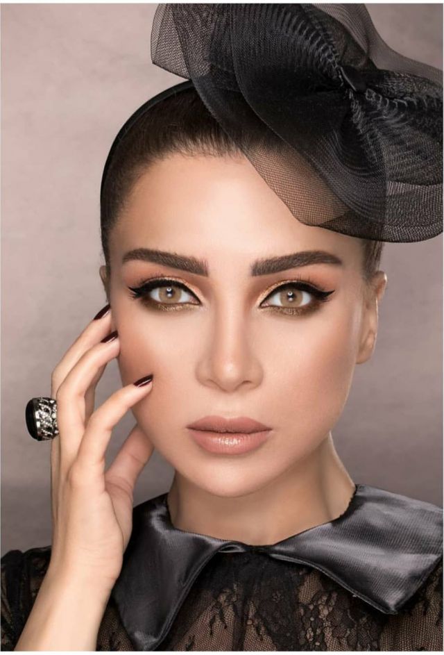 بالصور _ مي عز الدين تصرخ 