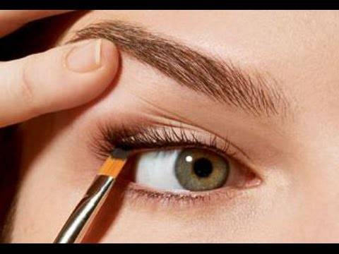 الكحل باللون العنّابي