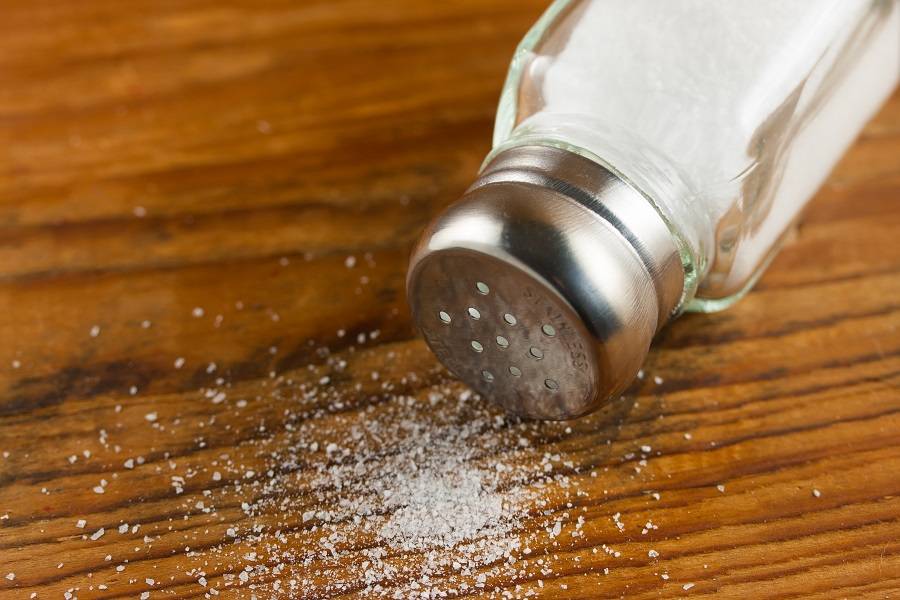 جريمة مفجعة- سمّمت طفلتها بالملح... وتبريرها لفعلتها أكثر فظاعة