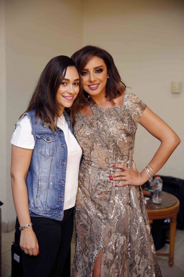 أنغام ومديرة أعمالها راندا رياض