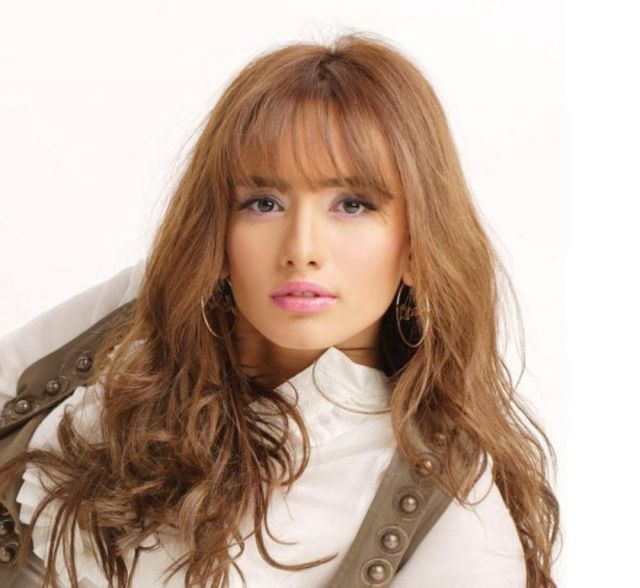 الفنانة زينة