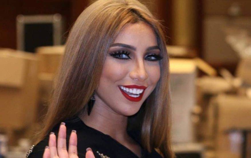 دنيا بطمة من جديد... رقص جنوني على الانغام المغربية وفيديو بالمقلوب!