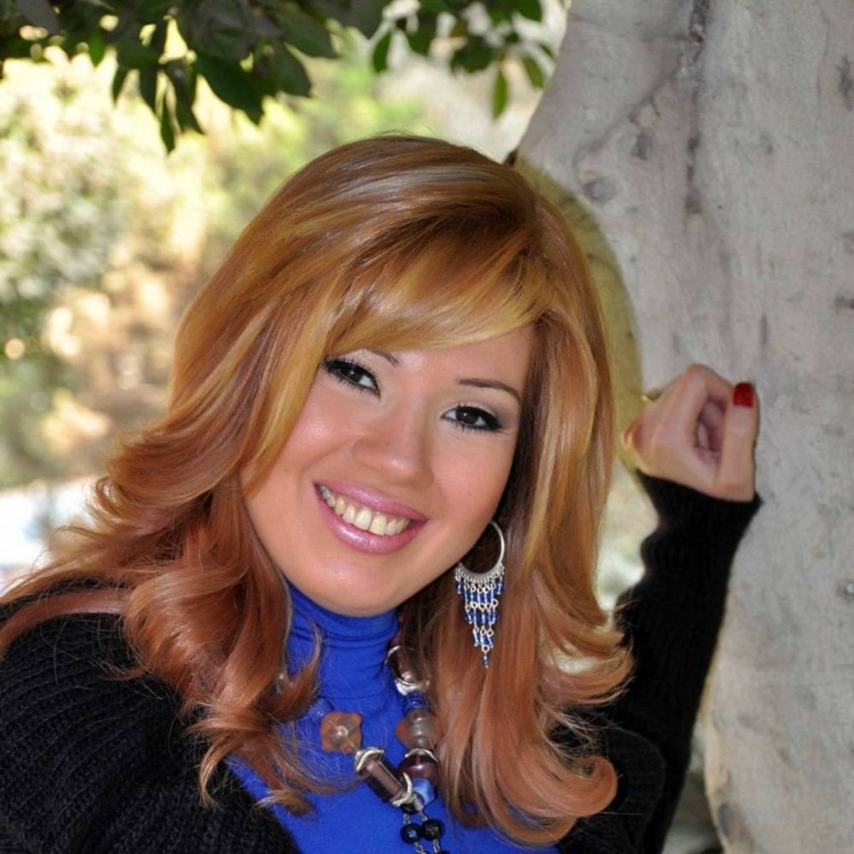 بالصور - رانيا فريد شوقي تستعرض رشاقتها بـ