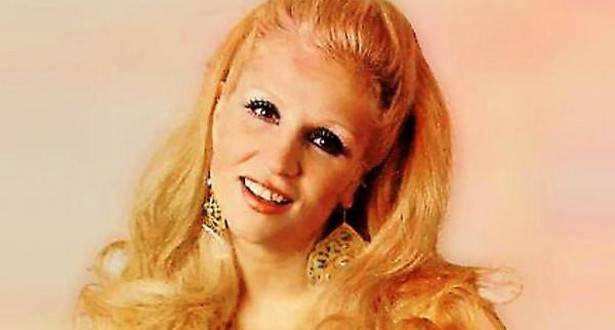 بعد سنوات طويلة - الصورة الأولى لشقيق صباح الذي قتل والدتها في 