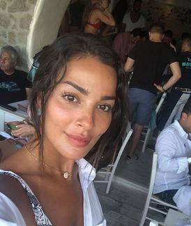 بالصور - تغيّر كبير في شكل نادين نسيب نجيم.. شاهدوا مكياجها الغريب