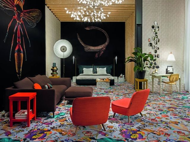 مزاوجة بارعة بين قطع الأثاث والألوان برونق ساحر