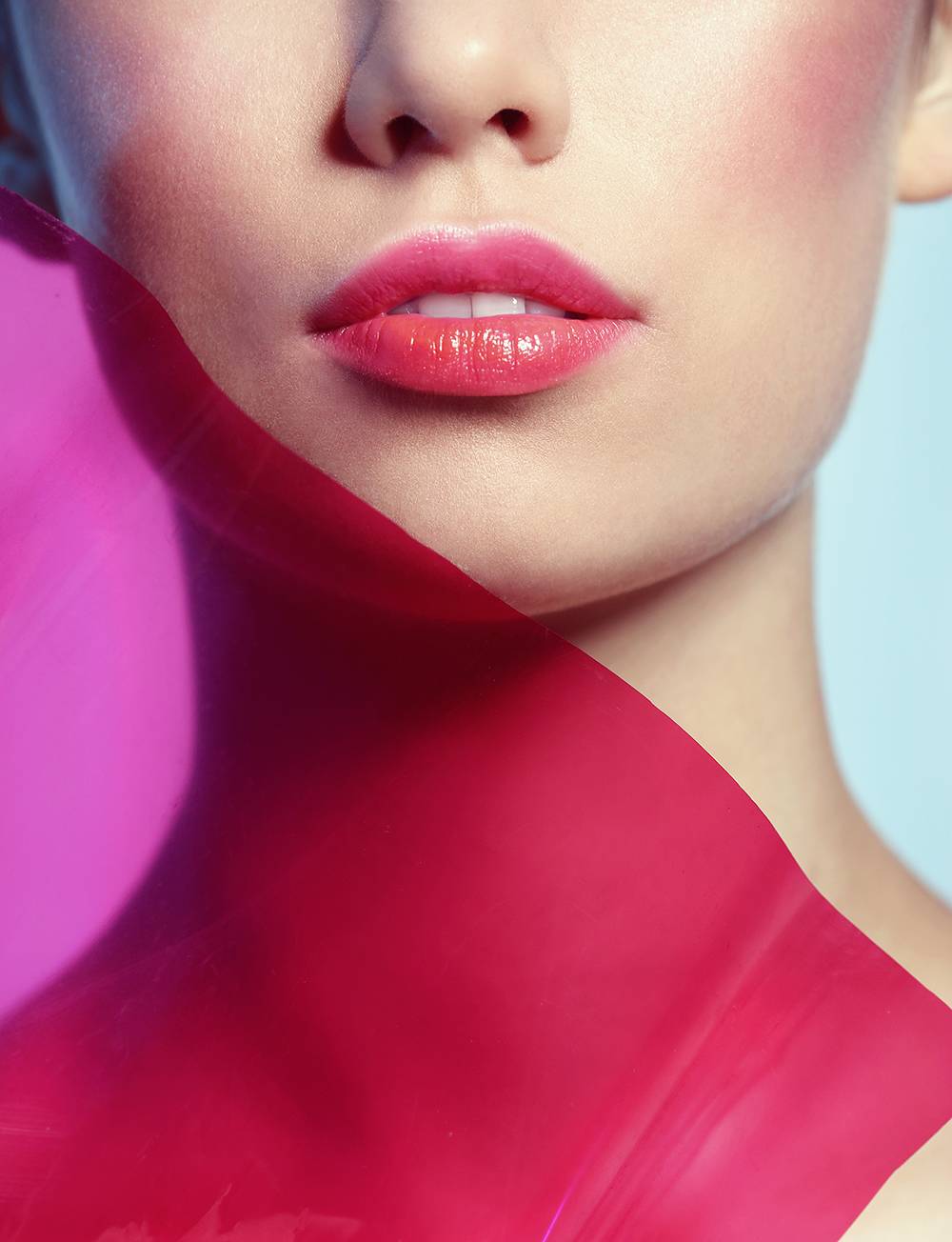 شفاه جريئة RED Rules