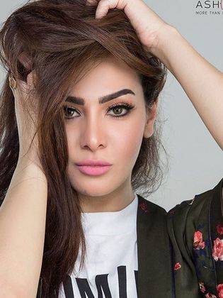 بالفيديو- شاهدوا رقص ودلع ميريهان حسين وهي تهنئ الجمهور بعيد الأضحى