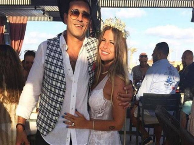 منة ابنة حسين فهمي وزوجها المحامي طارق جميل