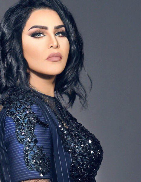 شاهدوا رومانسية أحلام وزوجها، وتلك معايدتها له