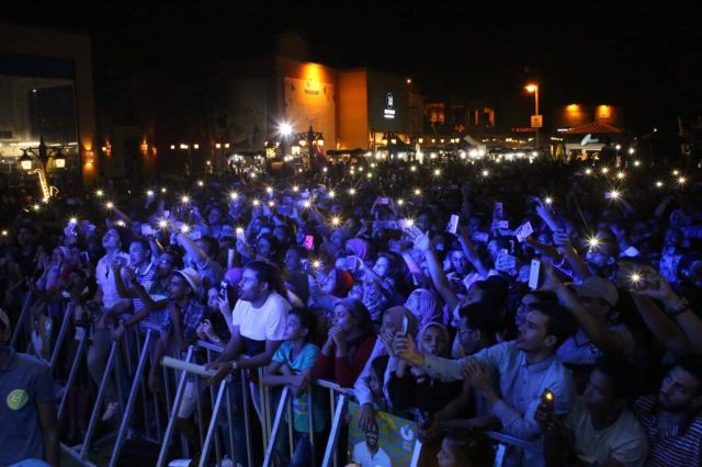 بالفيديو والصور -  رامي جمال في إطلالة جديدة كلياً.. وهذا ما احتفل به