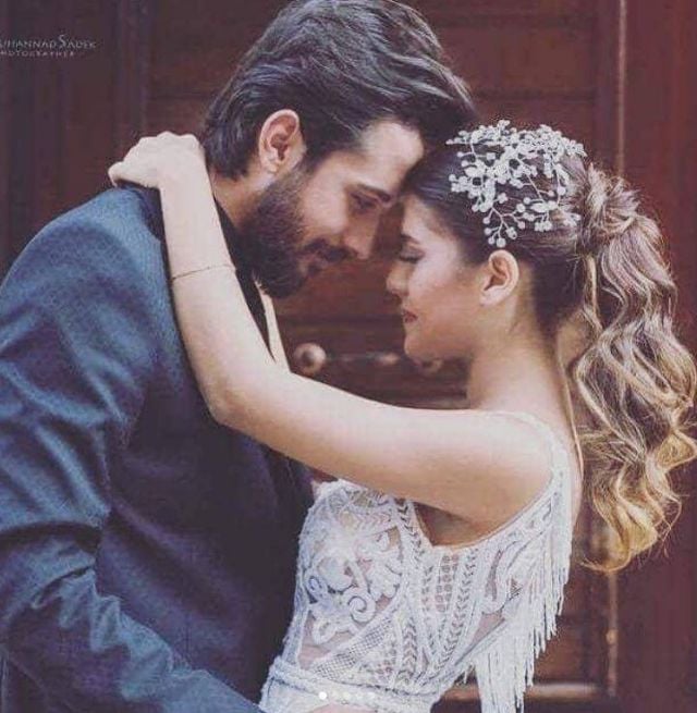 مجد حنا وخطيبته