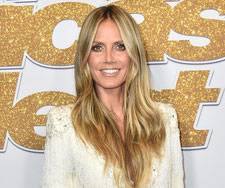 بالصور- مصمم عربي يوقّع إطلالة هايدي كلوم التي خطفت الأنفاس‎