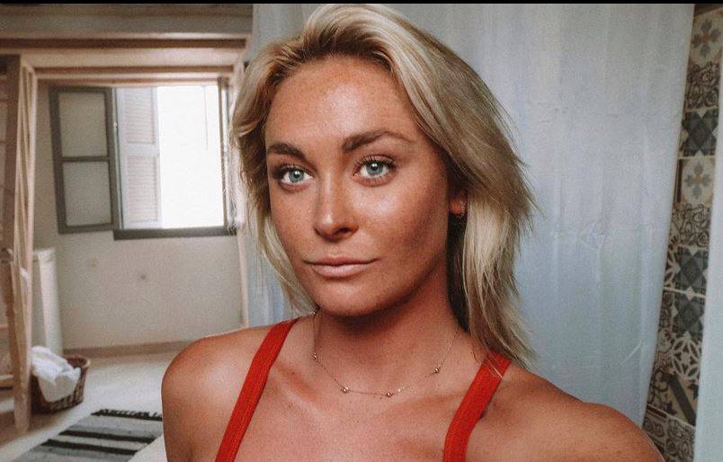 نهاية مأسوية غامضة لعارضة شهيرة على يخت أحد الأثرياء... هكذا عُثر عليها