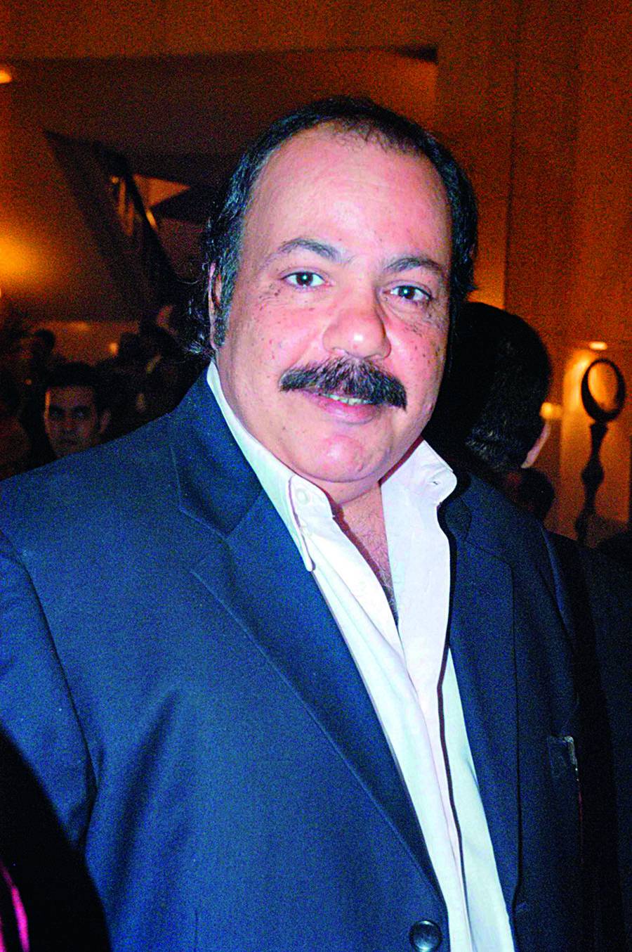 طلعت زكريا: هنا الزاهد غاضبة من انفصالي عن والدتها