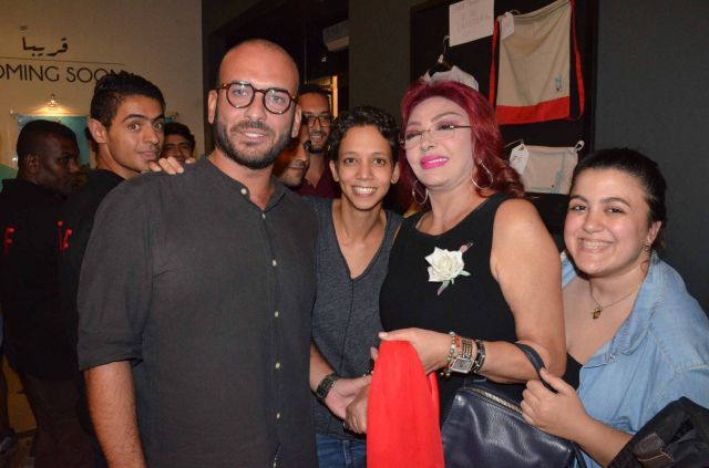 مع الحضور (3)