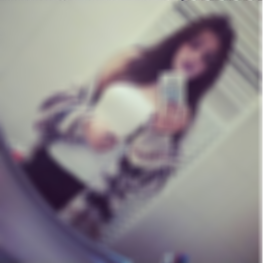 الشرطة اليونانية تعتقل نجمة سوريّة بتهمة تهريب البشر