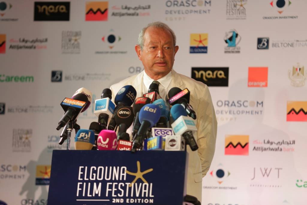 نجيب ساويرس يكشف مفاجآت مهرجان الجونة ويسرا ومنى زكي تدعمانه
