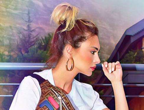 بالصور- اكتشفي صيحة الحقائب التي اعتمدتها ستيفاني صليبا... هذا هو ثمنها