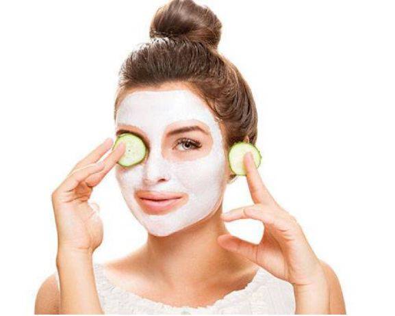 أفضل قناع للوجه من مكوّنات طبيعية متوافرة في كل منزل ...مغذّ ومنقّ