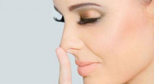 إزالة دهون الوجه