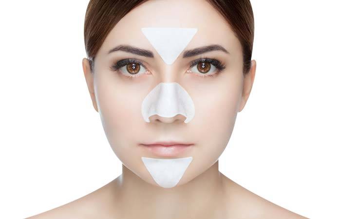 بالفيديو - هكذا تستخدمين معجون الأسنان لإزالة الرؤوس السوداء وإغلاق مسام الوجه