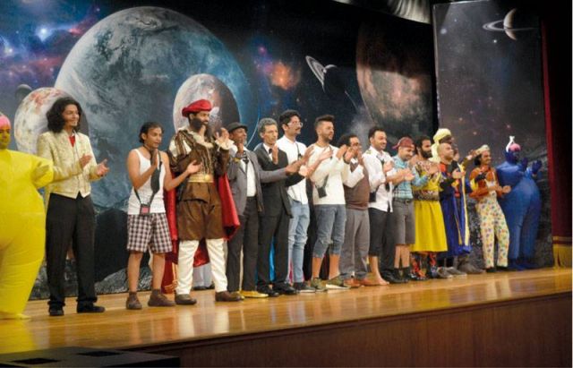 أحد العروض المسرحية في مسرح السعودية