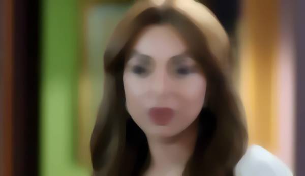 بعد مرضها وانتفاخ وجهها - فنانة خليجية تتعرض للشماتة... كيف ردت على من قال: 
